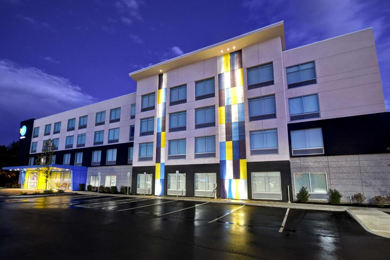 ทรู บาย ฮิลตัน คอนคอร์ด Hotel คองคอร์ด ภายนอก รูปภาพ